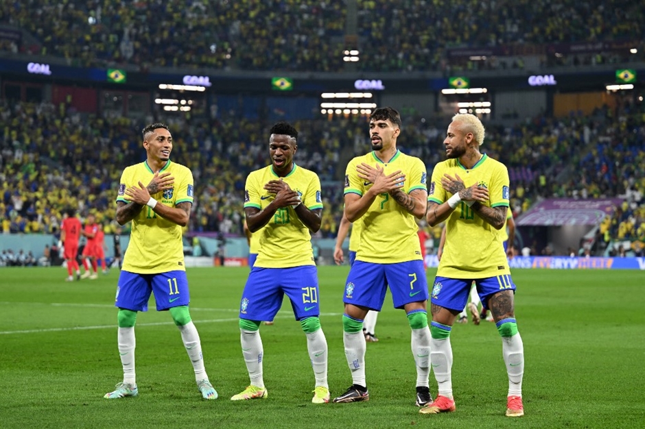 Brasil vence Coreia do Sul e se classifica para as quartas de final