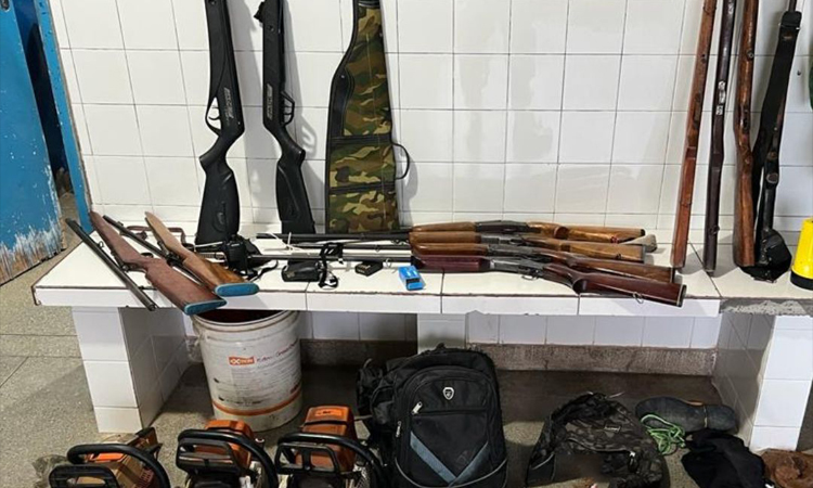 Cippa Lençóis apreende armas e desarticula grupo de caçadores